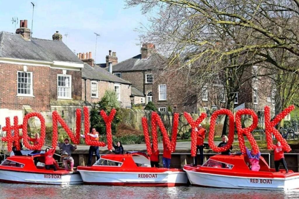 The Riverside At Woodsmill Quay With Parking York Exterior foto